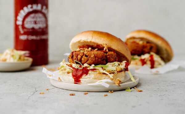 Wohlf&uuml;hlessen: W&uuml;rziger Tempeh-Burger