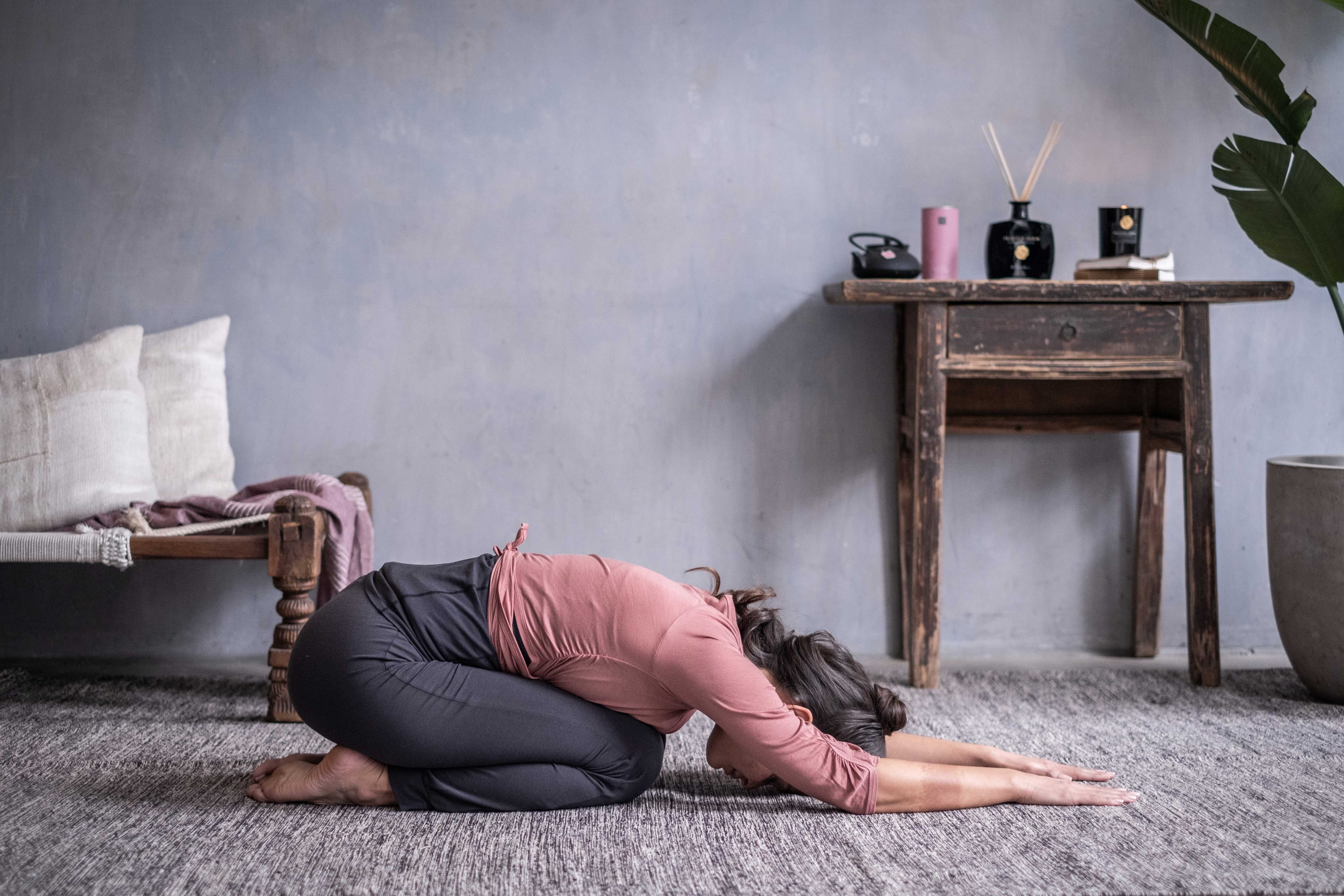 Wohltuende Asanas aus dem Yin Yoga f&uuml;r einen guten Schlaf