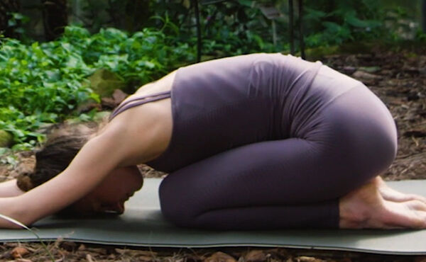 Yoga pour d&eacute;tendre le cou et les &eacute;paules